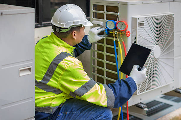 Professional Hvac technician working in Gregory, TX